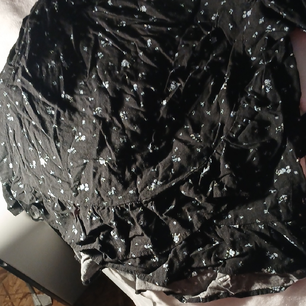 Black Floral Ruffle Mini Skirt